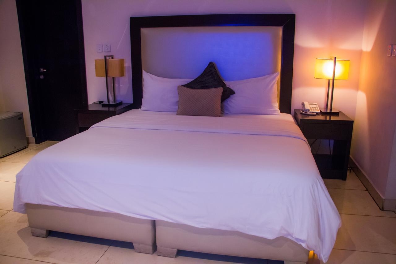 S & S Hotel & Suites Lagos Exteriér fotografie